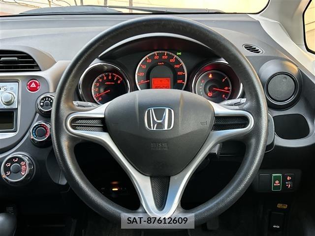 Honda FIT 2011 8703737-1