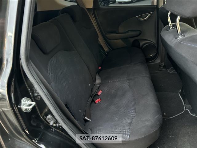 Honda FIT 2011 8703737-4
