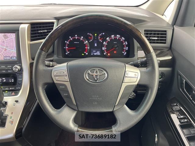 Toyota VELLFIRE 2013 8674432-1