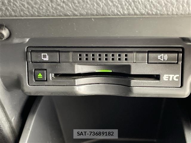 Toyota VELLFIRE 2013 8674432-3