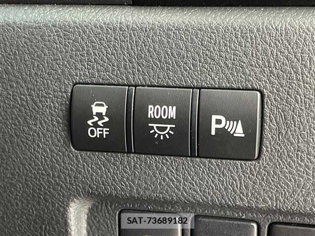 Toyota VELLFIRE 2013 8674432-7