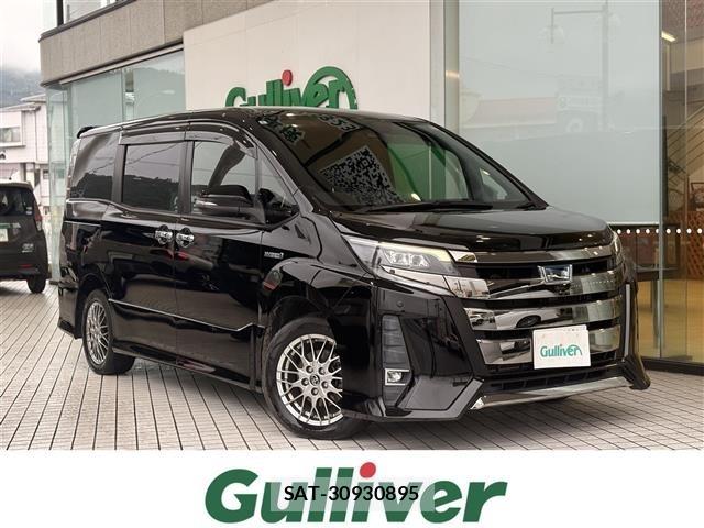 Toyota NOAH 2018 8706400-0