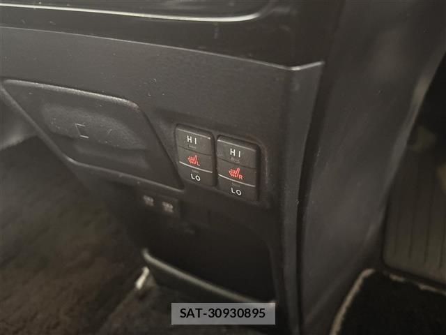 Toyota NOAH 2018 8706400-2