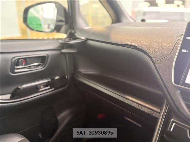 Toyota NOAH 2018 8706400-22