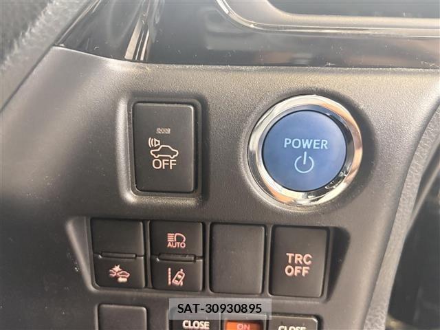Toyota NOAH 2018 8706400-7
