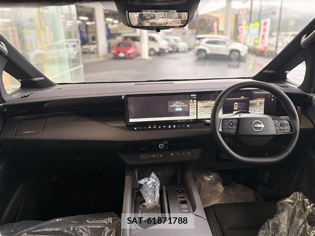 Nissan ELGRAND 2026 8709701-15