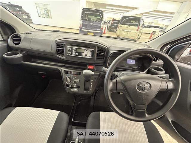 Toyota PIXIS EPOCH 2019 8838195-2