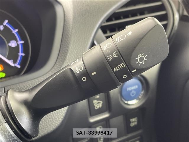 Toyota ESQUIRE 2018 8716771-1