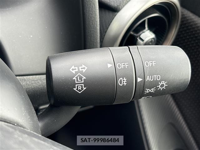 Mazda MAZDA2 2021 8710952-11