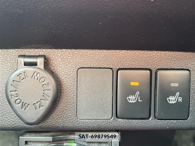 Toyota PIXIS EPOCH 2021 8838196-10
