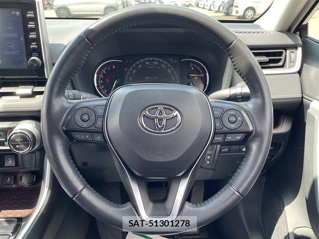 Toyota RAV4 2021 8709502-1