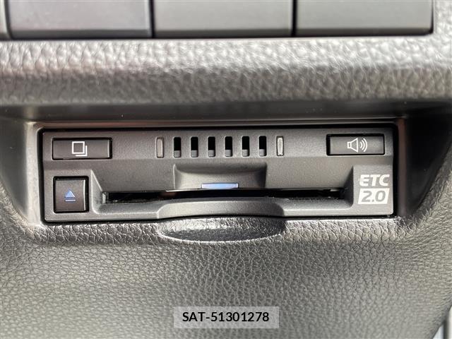 Toyota RAV4 2021 8709502-11