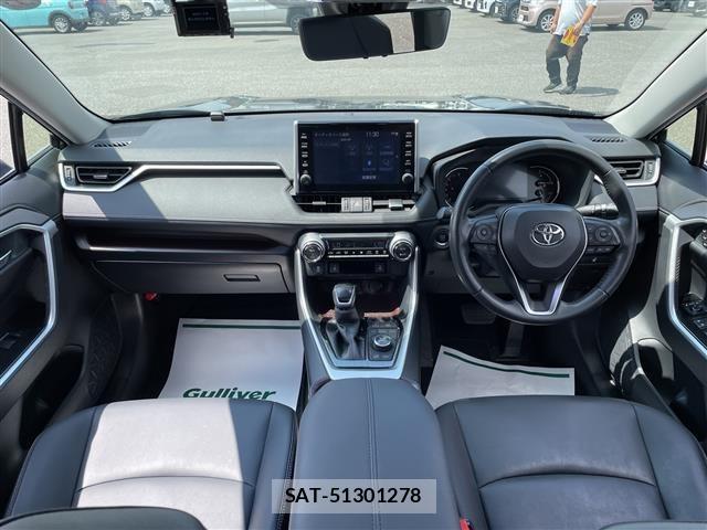Toyota RAV4 2021 8709502-15