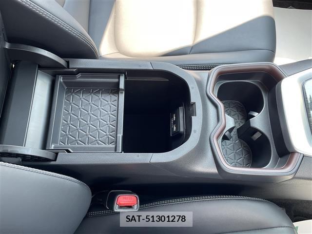 Toyota RAV4 2021 8709502-20