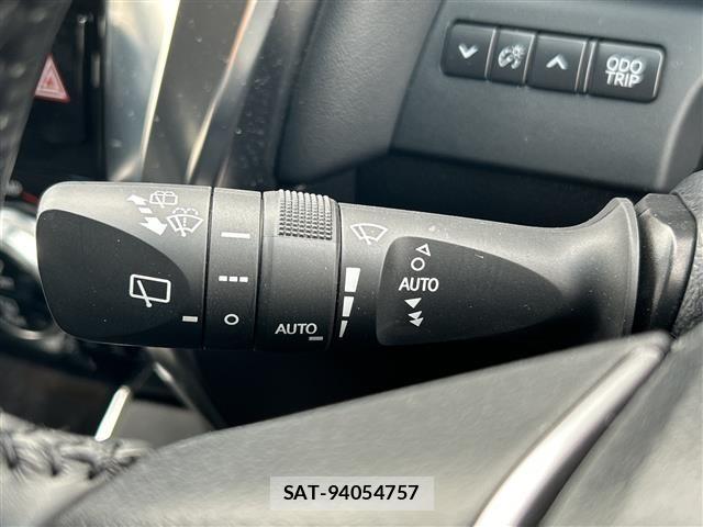 Toyota ALPHARD 2022 8716425-7