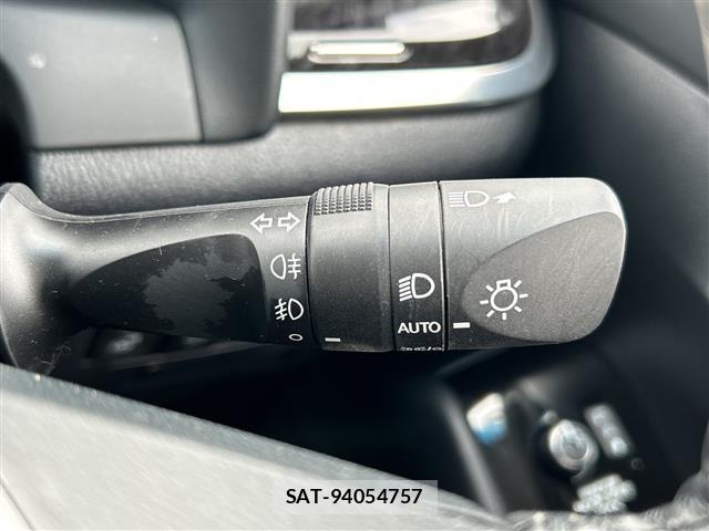 Toyota ALPHARD 2022 8716425-8