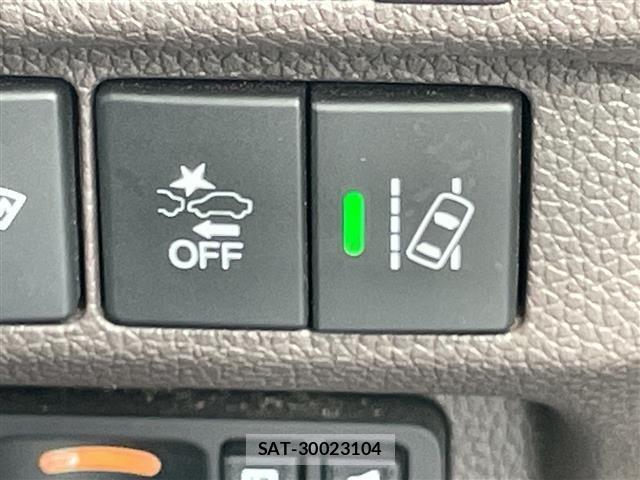 Honda FREED 2022 8716411-7