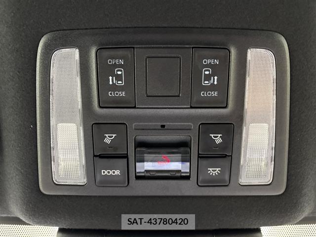 Toyota NOAH 2023 8706401-22