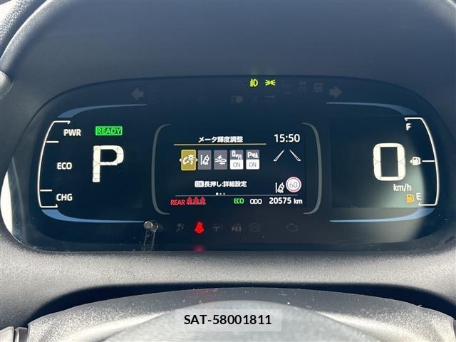 Toyota AQUA 2022 8705858-21