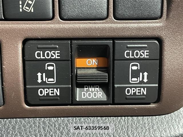Toyota ESQUIRE 2017 8716773-2