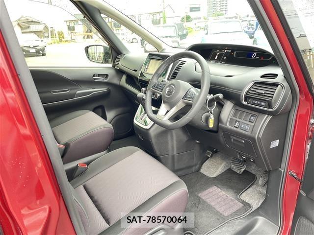 Nissan SERENA 2019 8672298-9