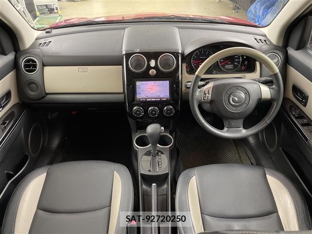Mazda VERISA 2011 8864276-14