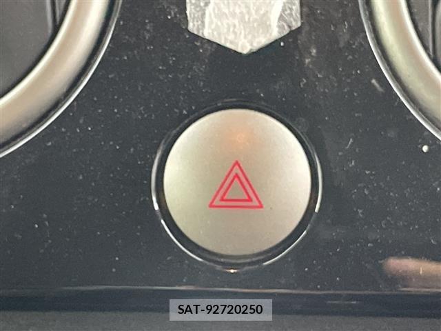 Mazda VERISA 2011 8864276-7