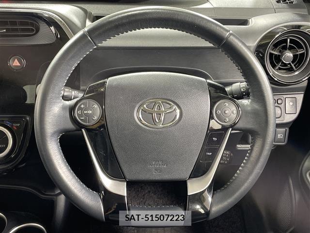 Toyota AQUA 2020 8705859-5
