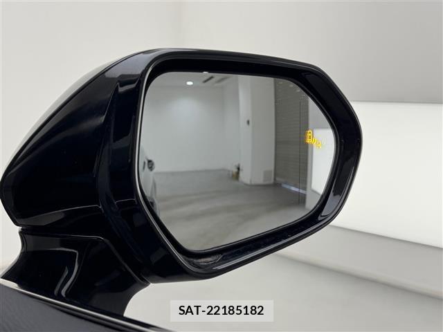 Toyota CROWN 2021 8734432-6