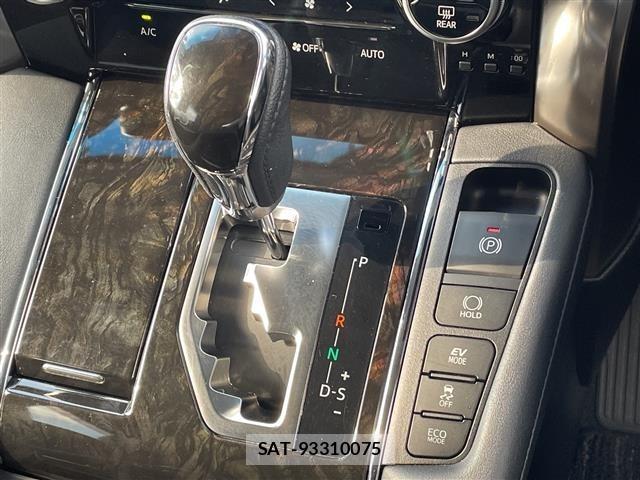 Toyota VELLFIRE 2016 8716613-2