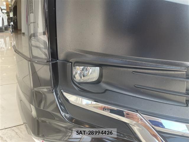 Toyota NOAH 2022 8706402-11