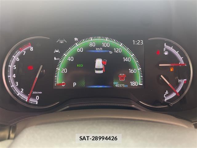 Toyota NOAH 2022 8706402-16