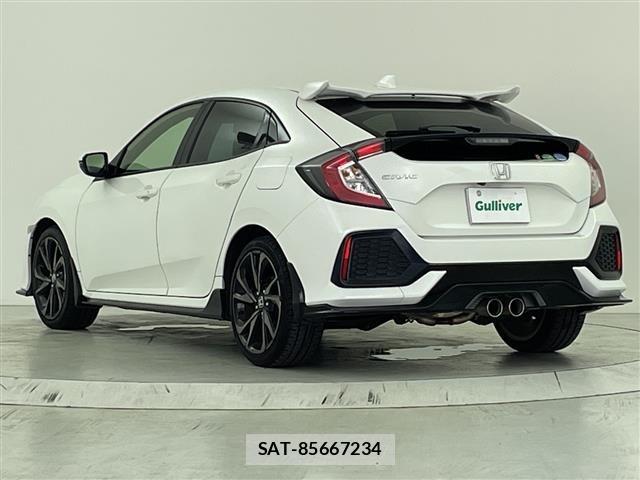 Honda CIVIC 2018 8770433-13