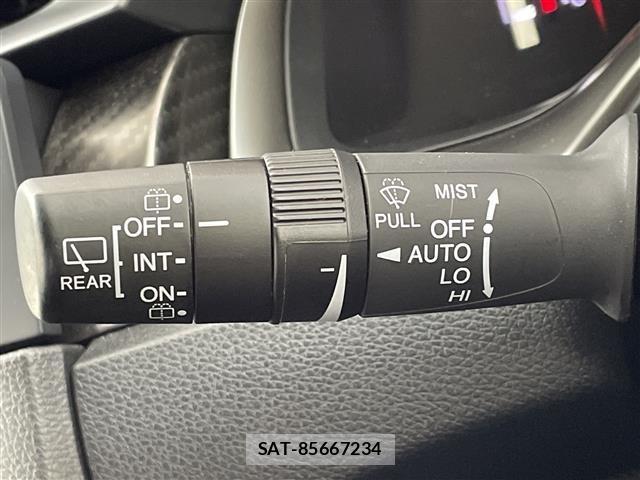 Honda CIVIC 2018 8770433-6