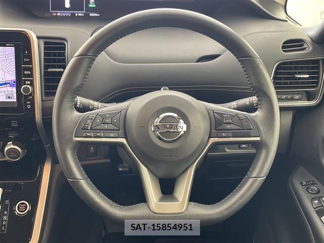 Nissan SERENA 2018 8672299-2