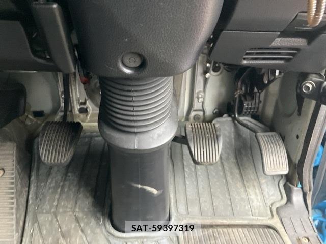 Hino PROFIA 2013 8763428-4