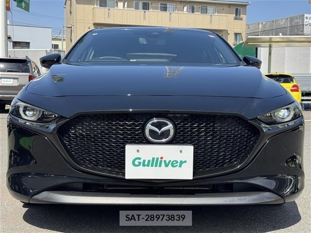 Mazda MAZDA3 2022 8909371-15