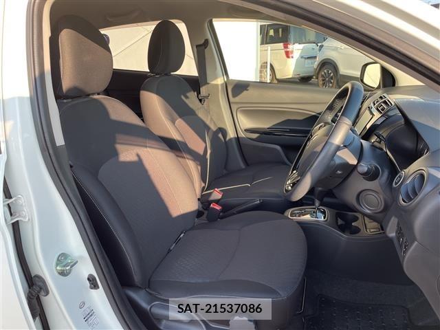 Mitsubishi MIRAGE 2017 8717046-6