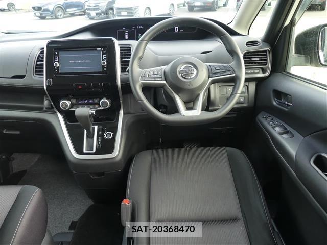Nissan SERENA 2016 8928222-16