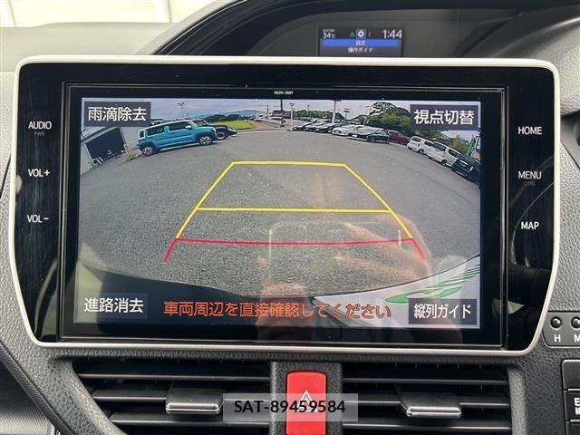 Toyota NOAH 2021 8706409-1