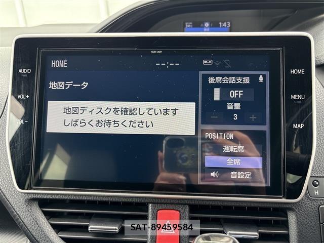 Toyota NOAH 2021 8706409-19