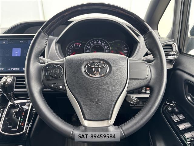 Toyota NOAH 2021 8706409-7