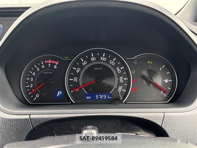 Toyota NOAH 2021 8706409-9