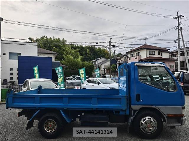 Mitsubishi CANTER 1996 8822165-22