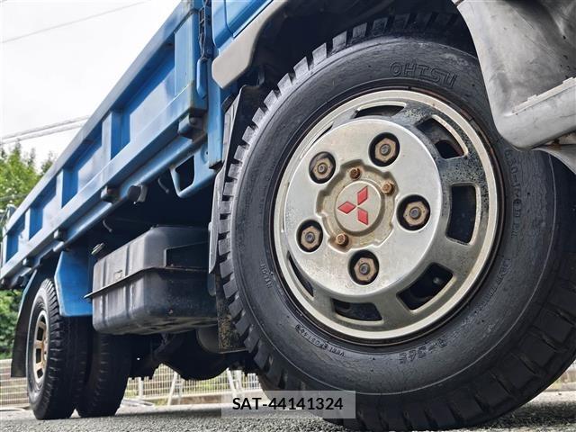 Mitsubishi CANTER 1996 8822165-3