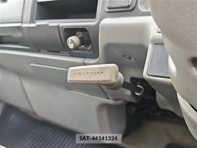 Mitsubishi CANTER 1996 8822165-6