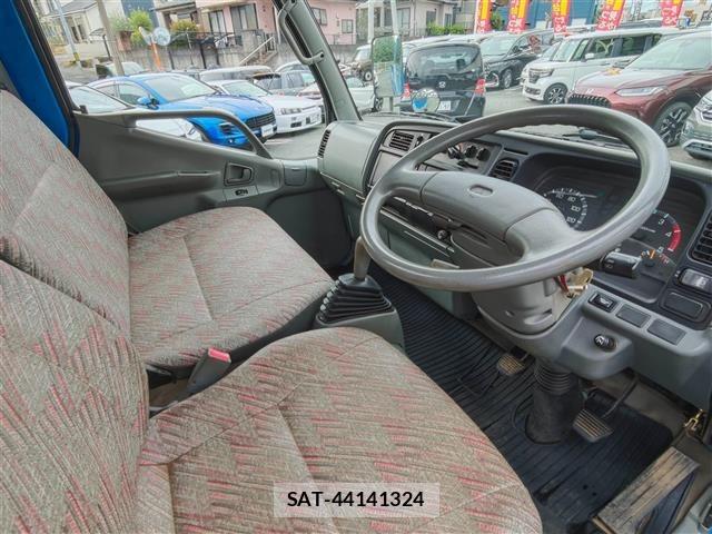 Mitsubishi CANTER 1996 8822165-9