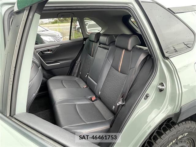Toyota RAV4 2019 8709518-10