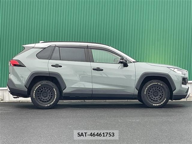 Toyota RAV4 2019 8709518-2