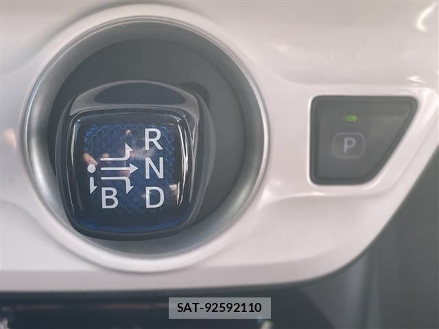 Toyota PRIUS PHV 2017 8715761-9